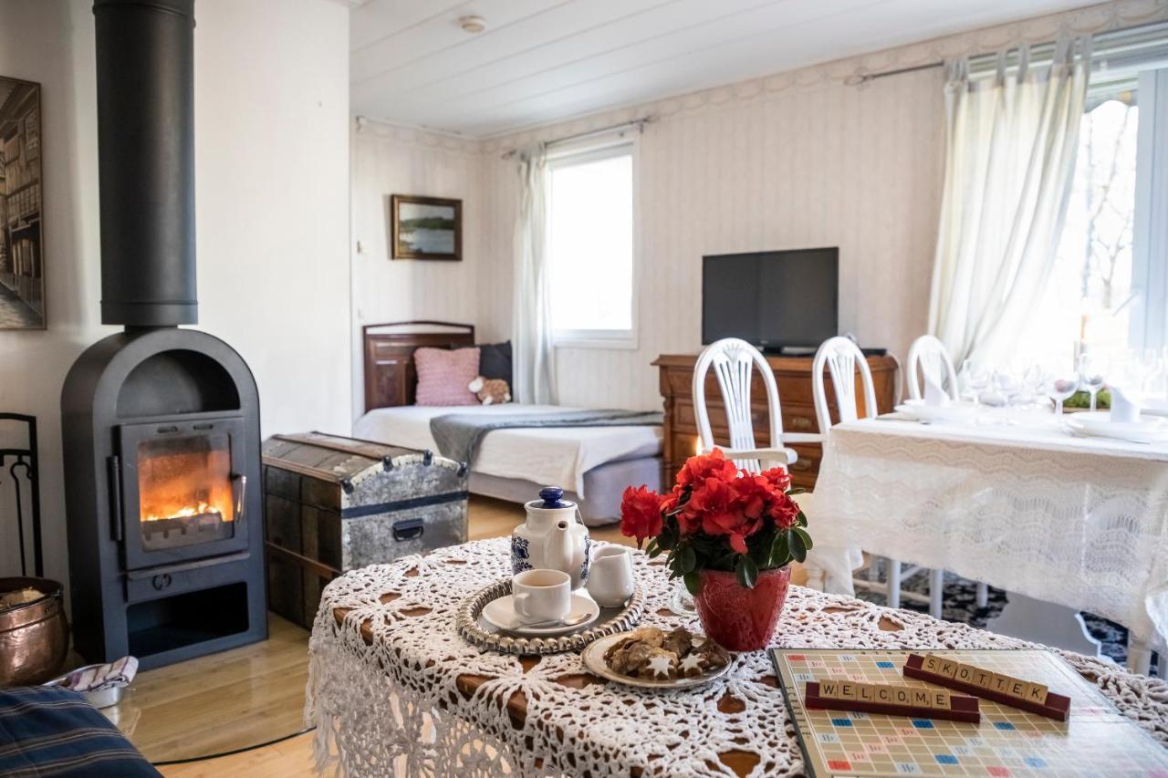 Skotteksgarden Cottages Ульрисехамн Экстерьер фото